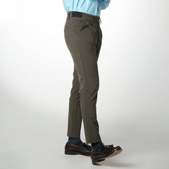 era-won กางเกงขายาว เอวยางยืด รุ่น GOLF FABRIC PANTS (065V9) สี Olive