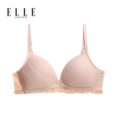 ELLE lingerie Moulded bra ยกทรงไร้โครงเต้าสามเหลี่ยมแต่งพลีทและผ้าลูกไม้ สีเบจ (LB6721)