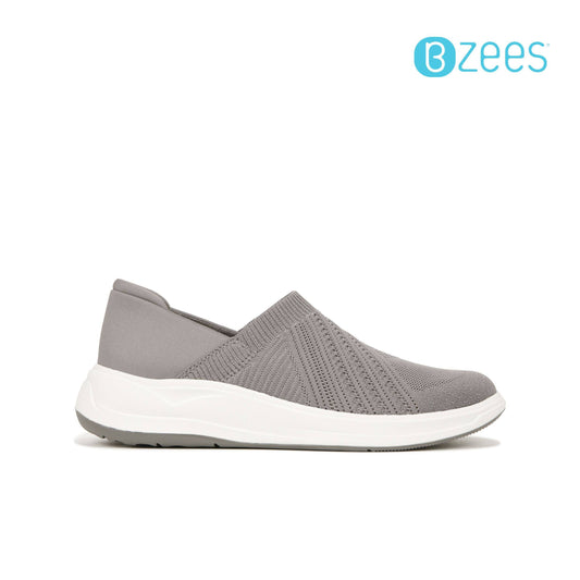 BZEES by NATURALIZER รองเท้ารุ่น Triumph Slip On [NIS22]