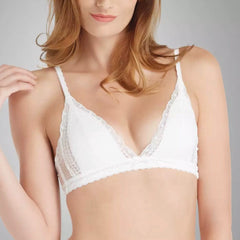 BSC Lingerie ชุดชั้นในลูกไม้เซ๊กซี่ รูปแบบ Sexy Bra Non wine Form lining บราไม่มีโครง - BB3320