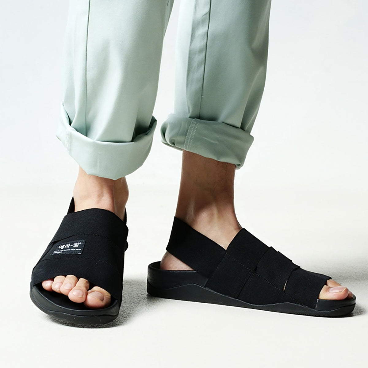 era-won Slide Sandals รุ่น S2-STRAP ON รัดส้น สีดำ Black