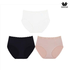 Wacoal Short Panty แพ็ค 3 ชิ้น กางเกงในใส่สบายวาโก้ รูปแบบเต็มตัว ขอบลูกไม้ รุ่น WU4T35 - BigxShow